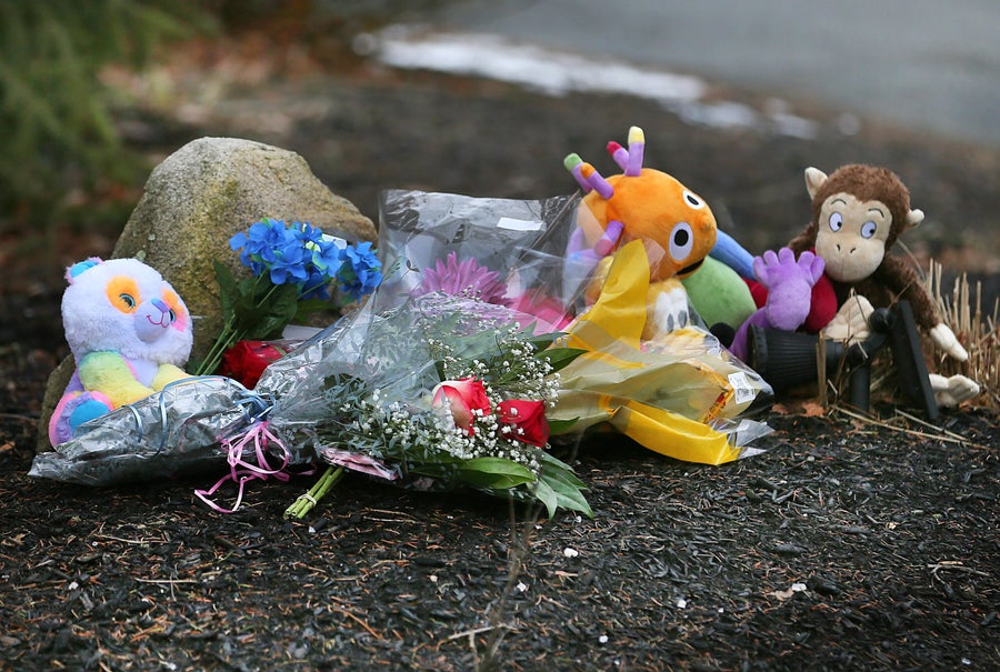 Duxbury mother Lindsay Clancy to be charged with murdering 2 of her ...