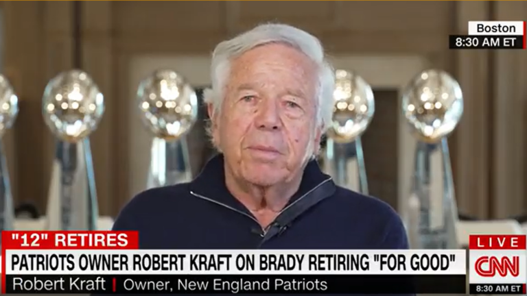 Tom Brady to be honored at Patriots home opener, owner Robert Kraft says