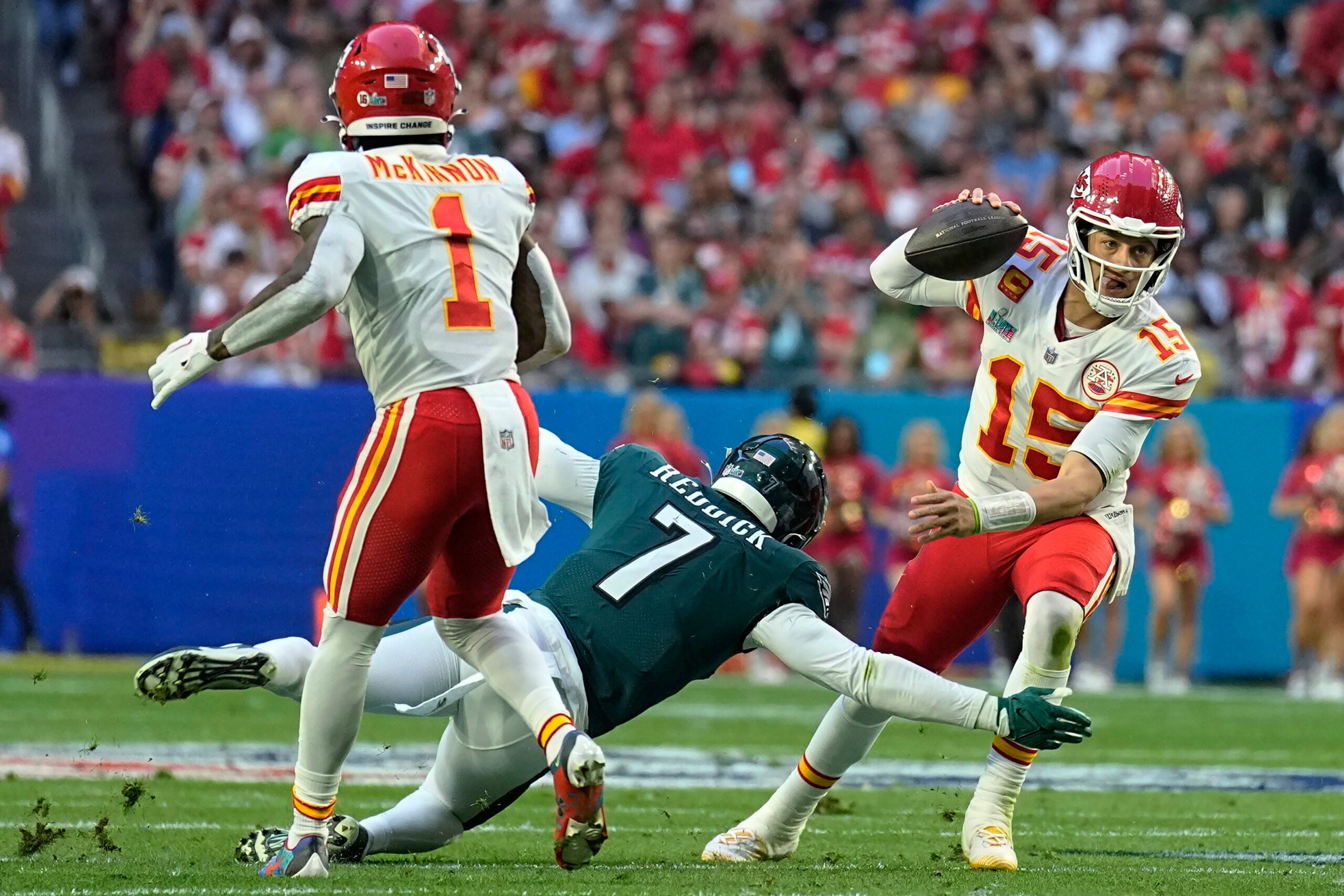 Super Bowl 2023: Chiefs deny Eagles a championship with 38-35 victory