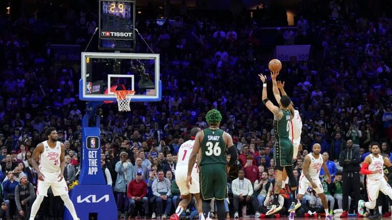 Jayson Tatum Drains 3-pointer Right Before The Buzzer To Lift Celtics ...