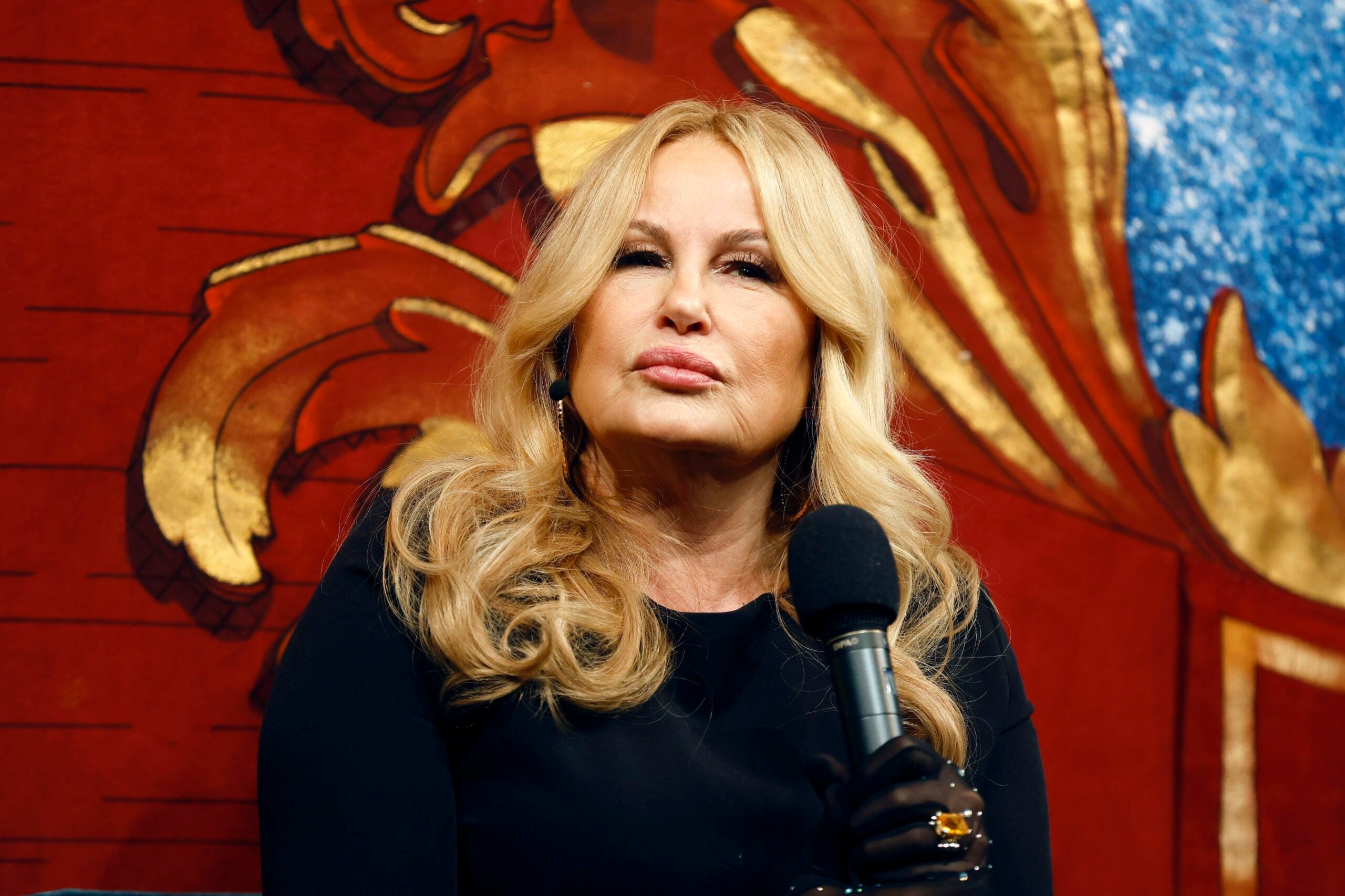 Jennifer Coolidge on stage at the 2023 Hasty Pudding Woman of the Year ceremony.