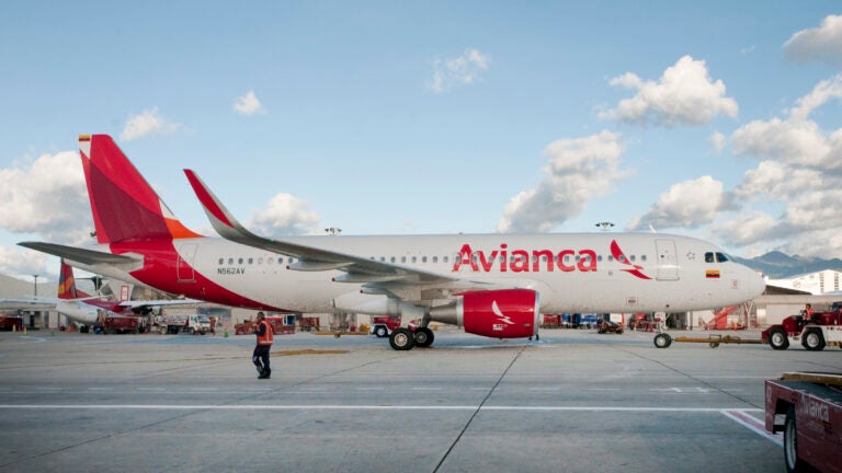 Avianca pronto volará entre Boston y San Salvador