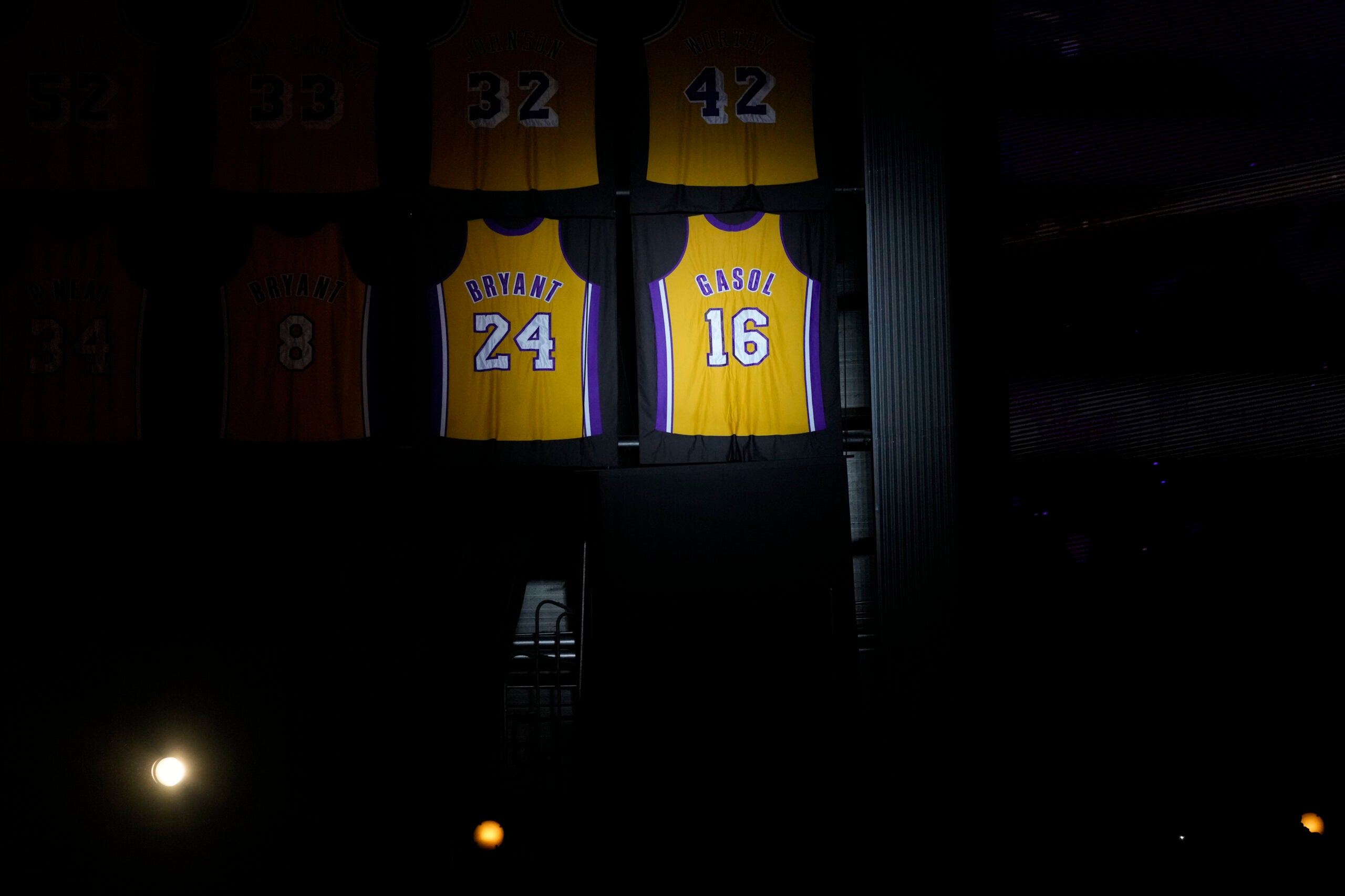 Lakers 8 and 24 sales jersey