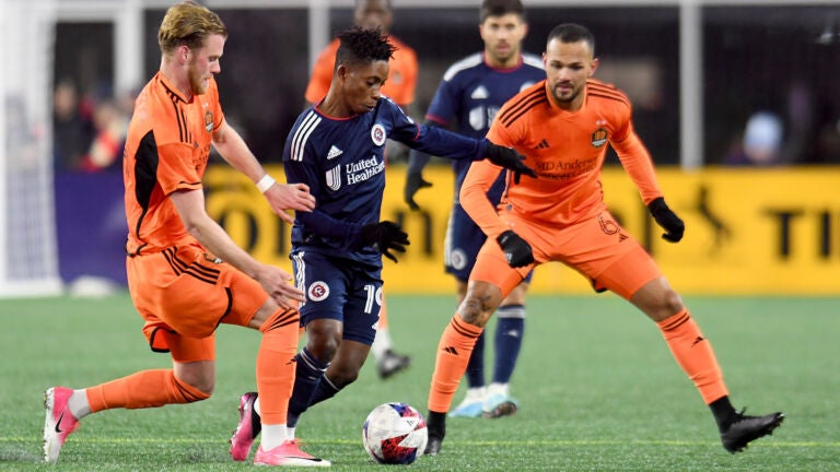 New England Revolution vs. Houston Dynamo FC - Gillette Stadium