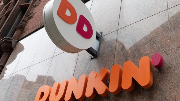 2 Mass. Dunkin' franchisees hit with $370K in fines for child labor violations - Vimarsana News