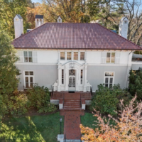 386 Commonwealth Ave, Newton, MA 02467