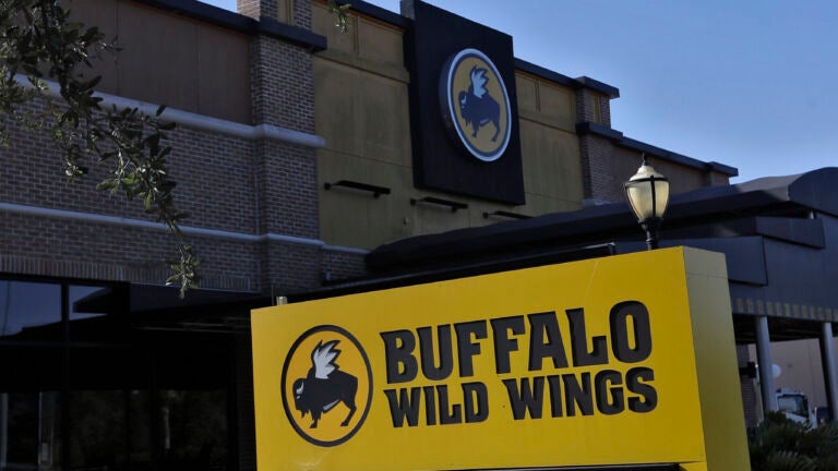 Buffalo Wild Wings 'boneless wings' are false advertising, lawsuit says