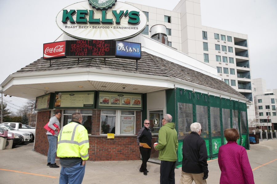 Where to find the best roast beef sandwich in Massachusetts