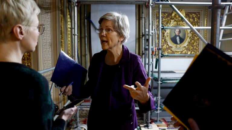 Following bank crashes, Sen. Warren calls for hearings with executives