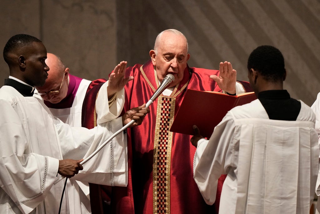 Photos: Pope Francis Skips Good Friday At Colosseum In Chilly Rome