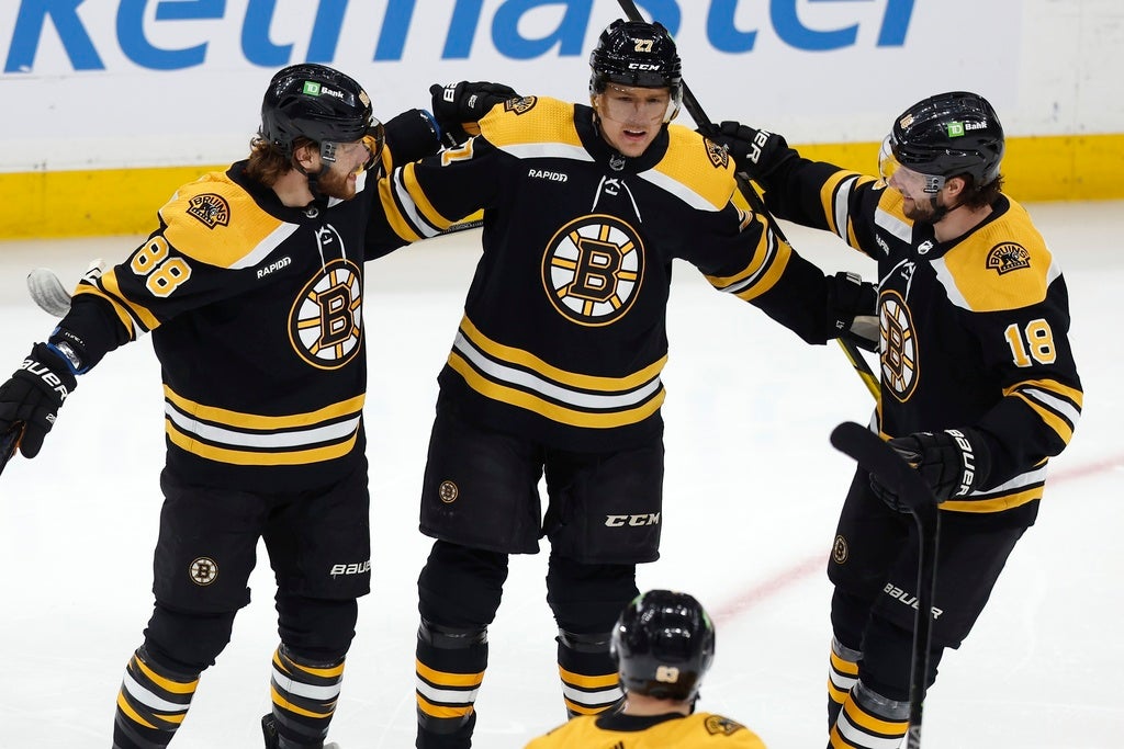 Boston bruins shop satan jersey