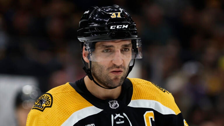 Bruins' Patrice Bergeron listed as a ‘game-time’ decision for Game 5