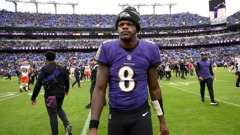 Asante Samuel warns Lamar Jackson to stay away from Bill Belichick