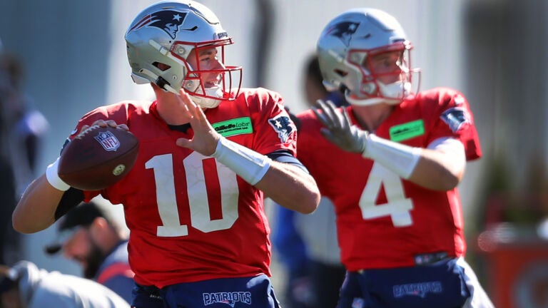 Mac Jones or Bailey Zappe? How to Handle Patriots QB Battle