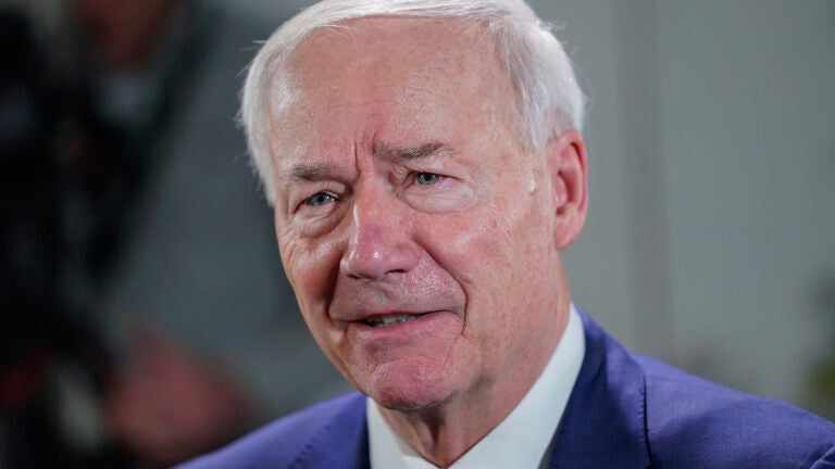 Hutchinson launches GOP 2024 bid calls on Trump to drop out Hutchinson launches GOP 2024 bid calls on Trump to drop out
