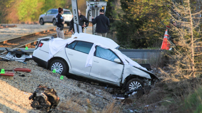 Man killed by MBTA train in Abington after driving around safety arm - Vimarsana News
