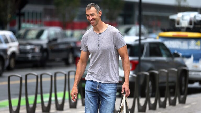 Former Boston Bruins Zdeno Chara walks down Guest Street Tuesday morning leaving the Warrior Ice Arena