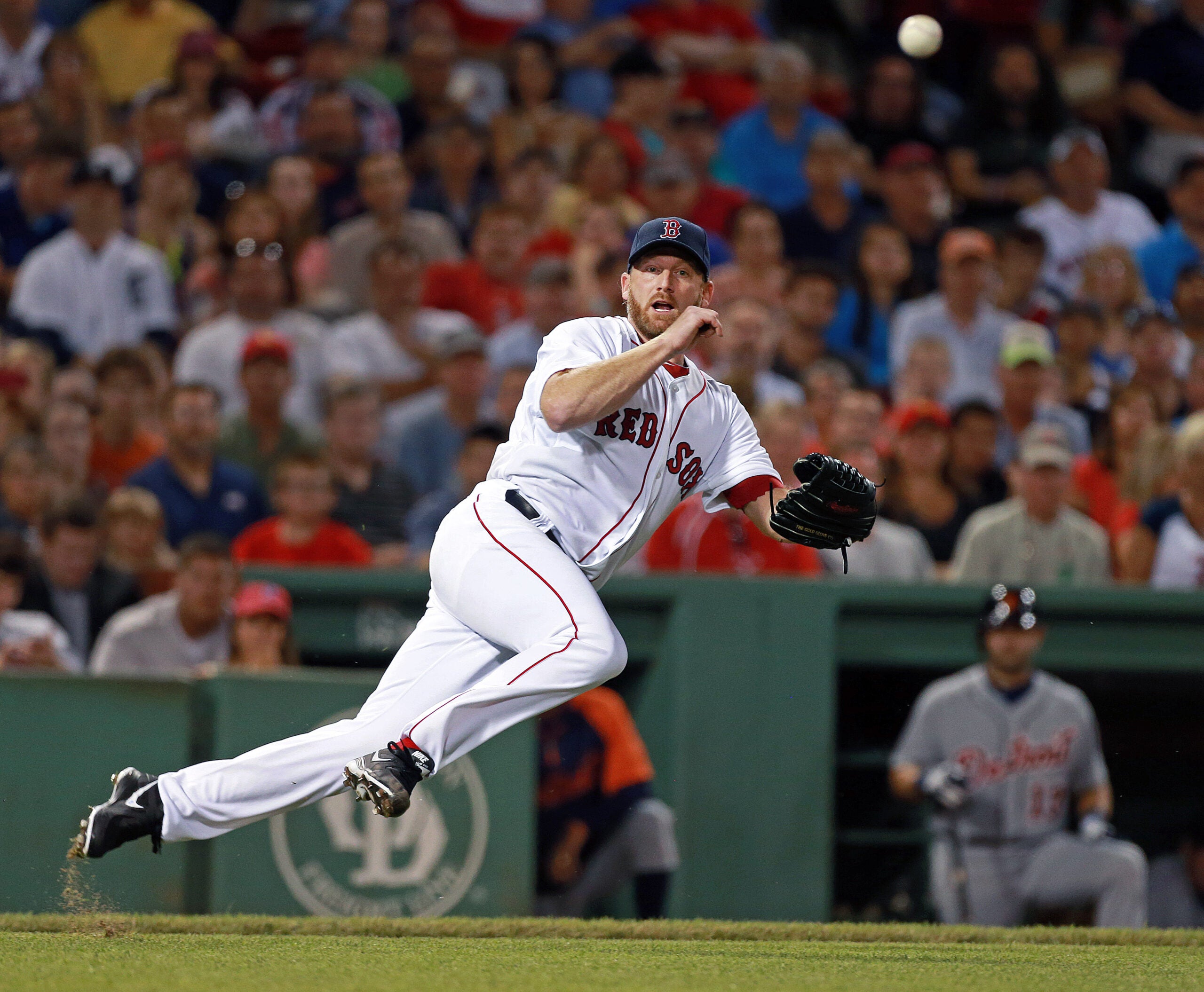 Former Boston Red Sox Brock Holt to keep mustache 'a little bit