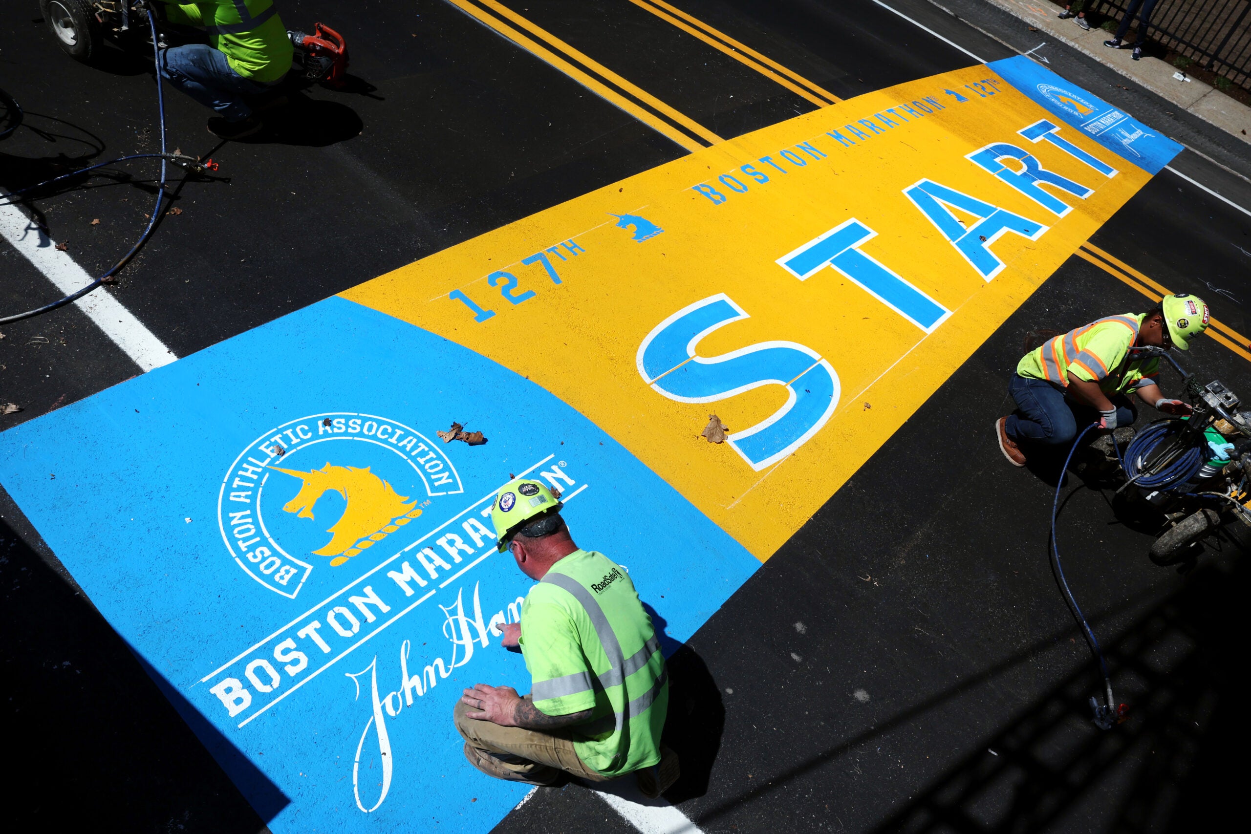 Here's how the start and finish lines look for the 2023 Boston Marathon