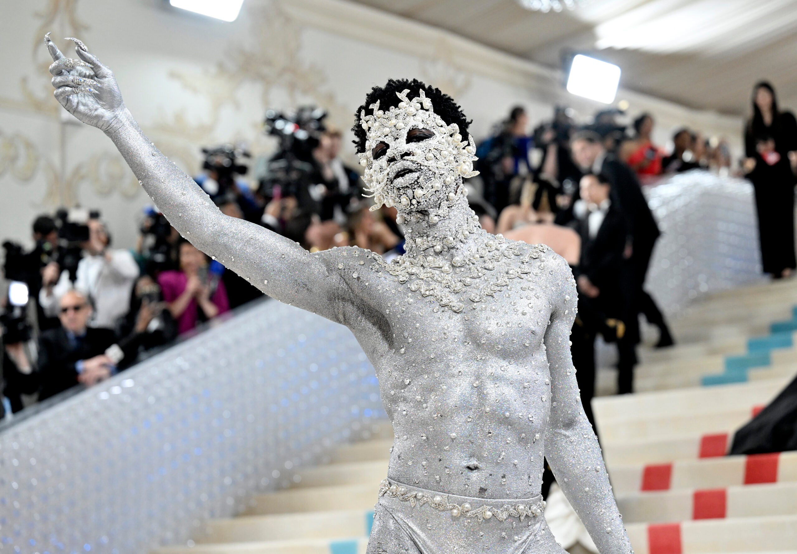 Met Gala: Rihanna, Jared Leto as Choupette, Kim K. in pearls