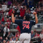 Red Sox closer Kenley Jansen gestures after earning his 400th career save in the team's win over the Atlanta Braves Wednesday night in Atlanta.