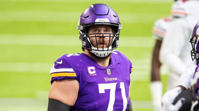Minnesota Vikings offensive tackle Riley Reiff (71) looks on in the first quarter during an NFL football game against the Chicago Bears.