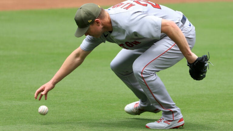 Moniak's homer in 8th inning propels Angels to 2-1 victory over Red Sox