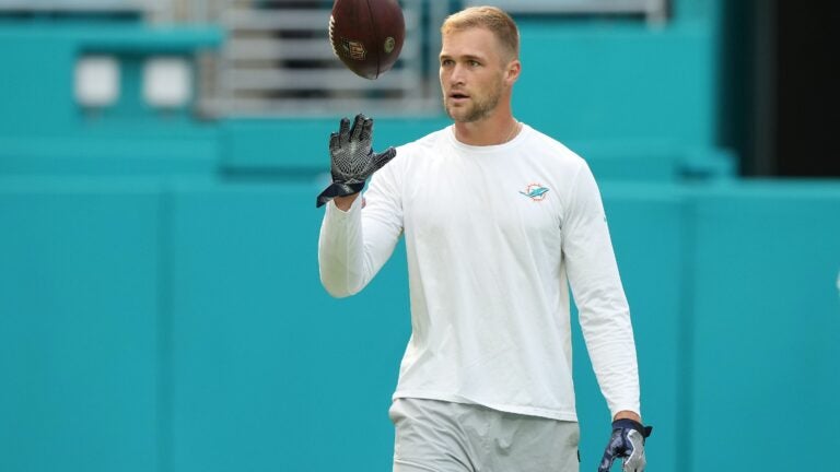 Watch Mac Jones do the Griddy, throw for a touchdown in the Pro Bowl