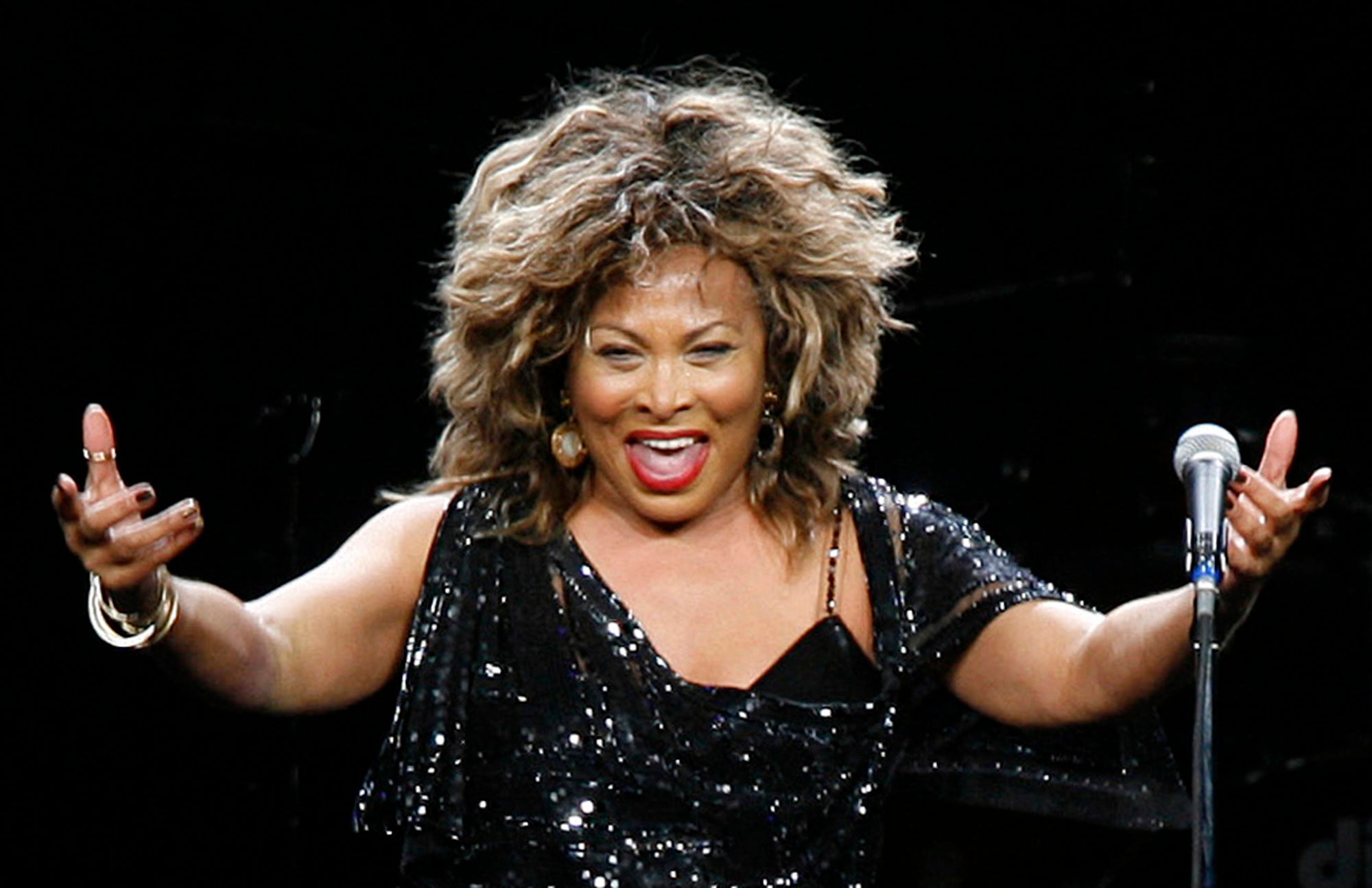 Tina Turner performs in a concert in Cologne, Germany, on Jan. 14, 2009.
