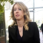 Former Theranos CEO Elizabeth Holmes arrives at federal court in San Jose, Calif., March 17, 2023.