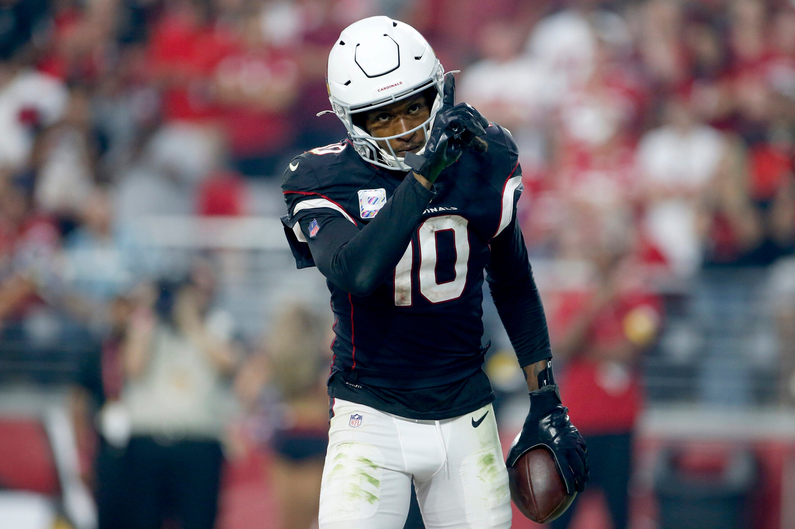 Report: DeAndre Hopkins' visit with Patriots 'positive on both sides