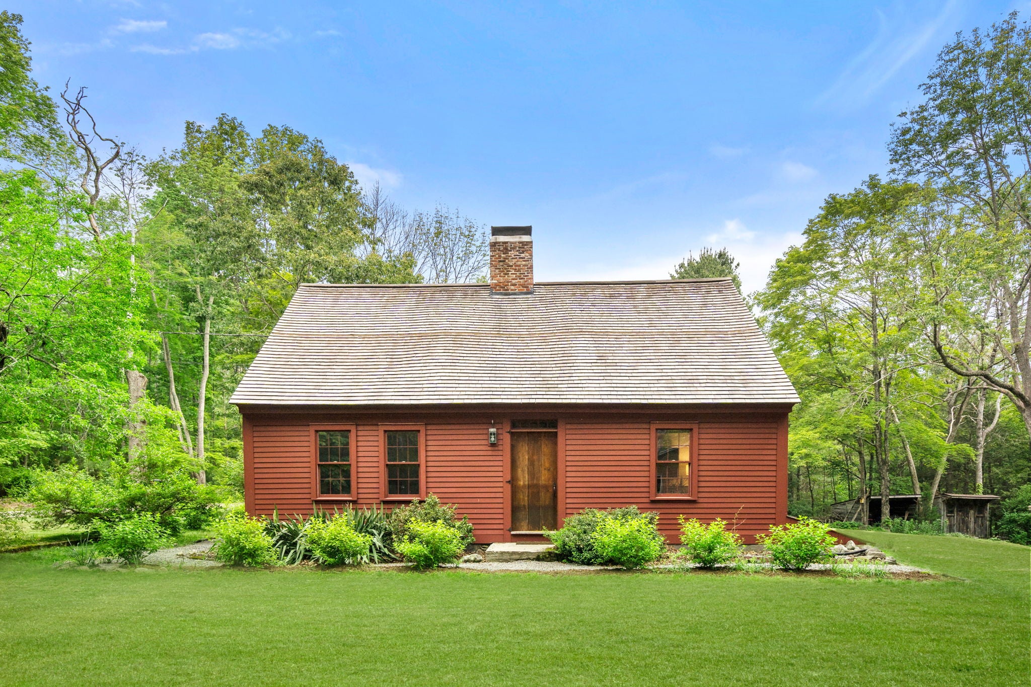 For 449,900, a restored Cape in Rhode Island that dates to 1750