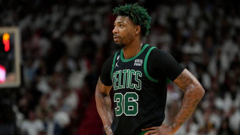 10. Marcus Smart's Blue Hair Becomes New Fashion Trend in NBA - wide 3