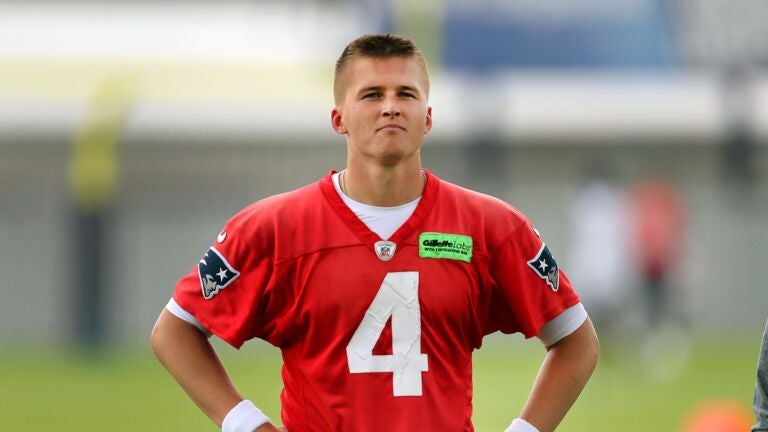 Bailey Zappe isn't going to steal Mac Jones' job as Patriots' starting QB —  right? - The Athletic