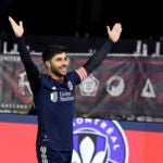 Revolution Carles Gil