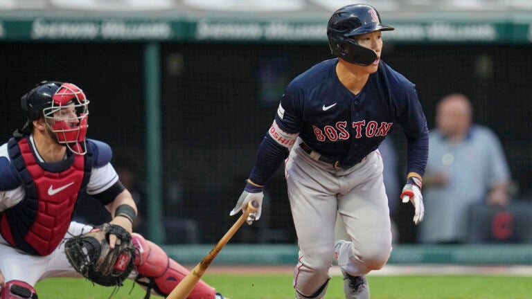 Justin Turner's go-ahead double helps Red Sox erase 3-run deficit