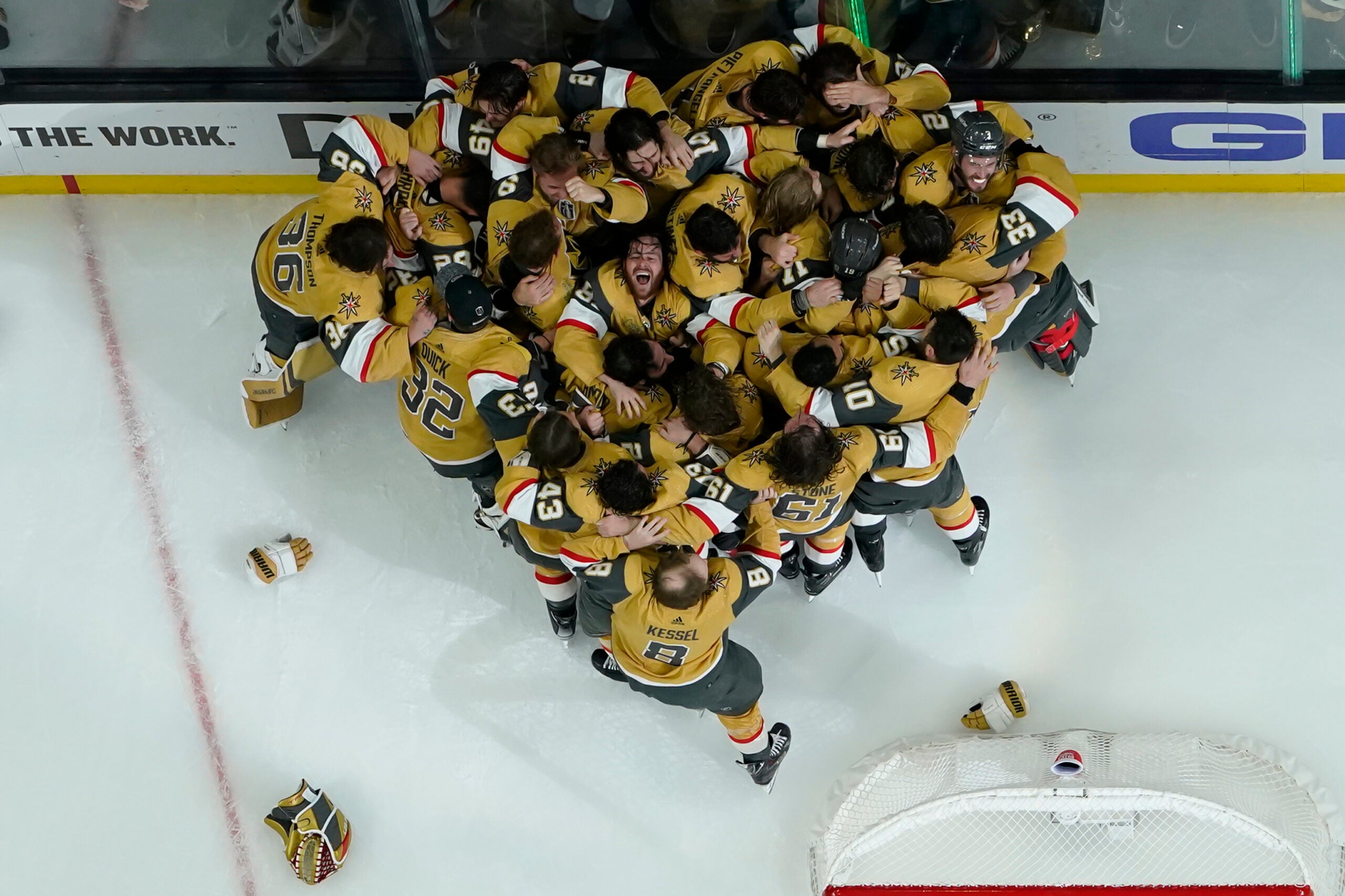 https://bdc2020.o0bc.com/wp-content/uploads/2023/06/Stanley_Cup_Panthers_Golden_Knights_Hockey_91872-648fa33f5f034-scaled.jpg