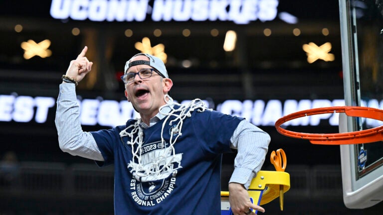 UConn head coach Dan Hurley.