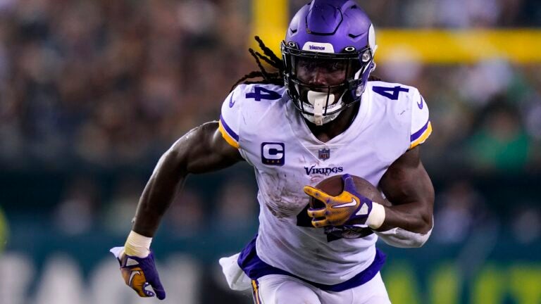 Patriots are the betting favorites to land free-agent RB Dalvin Cook