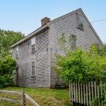 3-bear-st-nantucket-exterior