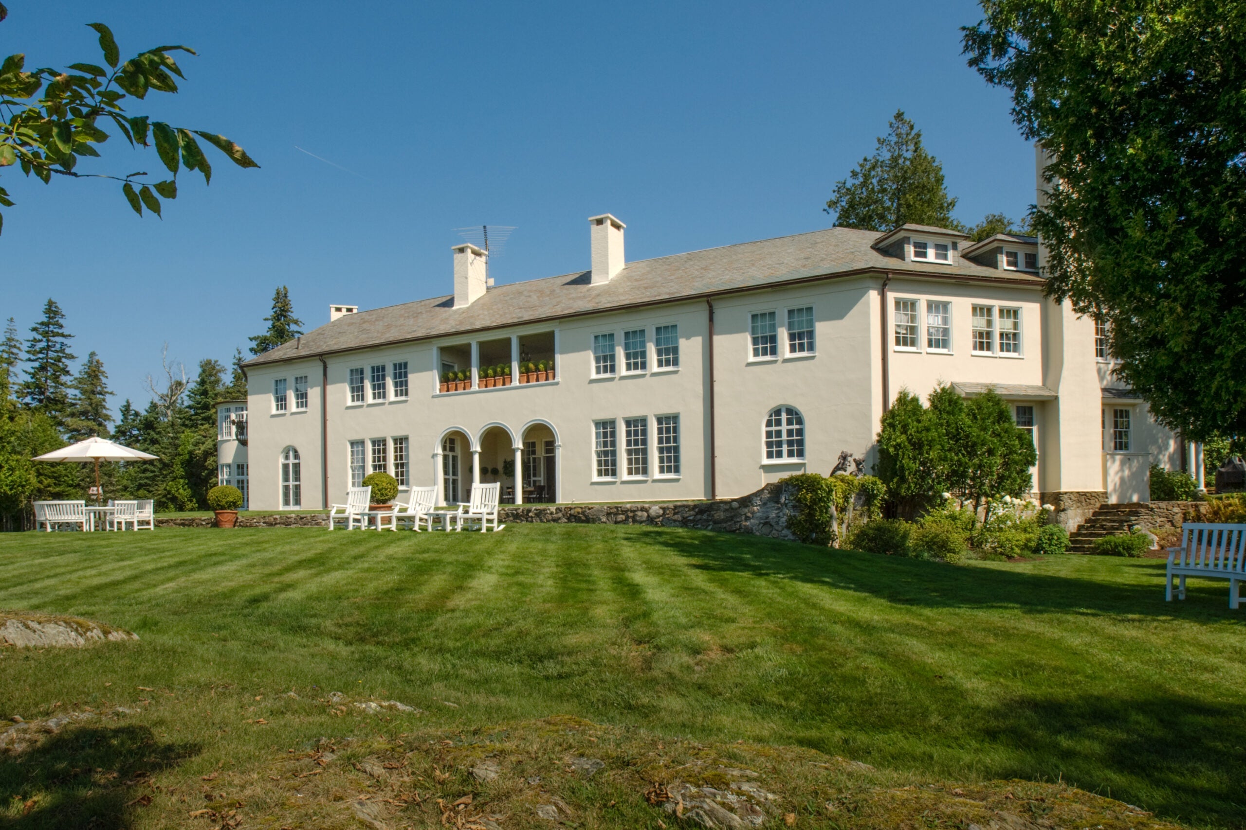 399 Hermit's Point Road Isleboro Maine exterior main house