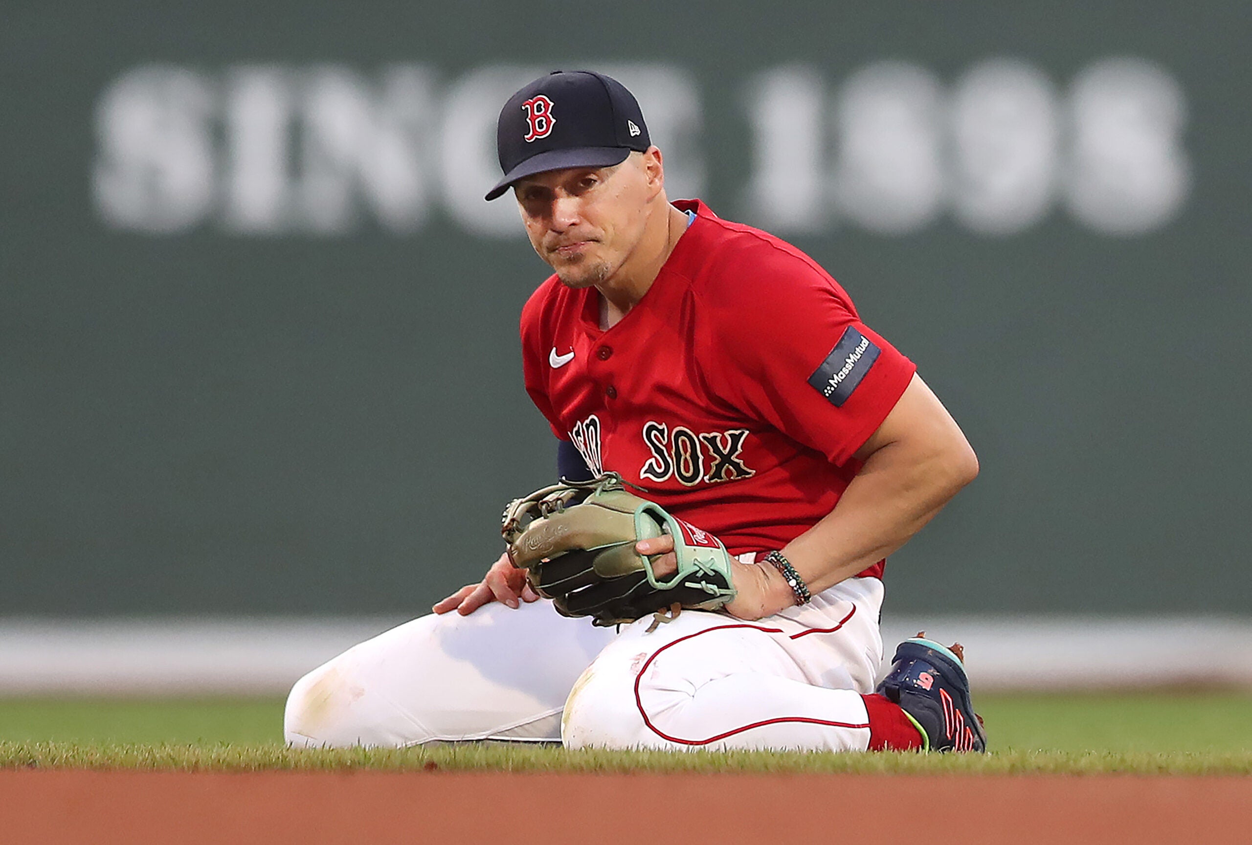 Watch: Red Sox run into ugly 8-3-5 triple play, first since 1884