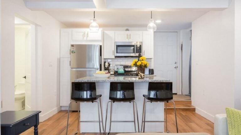 30-putnam-unit-r-somerville