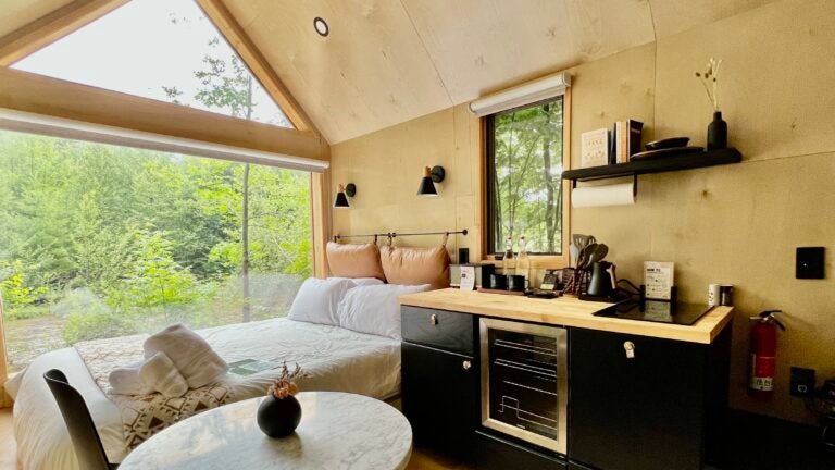 The interior of a lykke-category cabin at Lumen Nature Retreat in Woodstock, N.H.