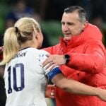 USA coach Vlatko Andonovski (R) comforts midfielder #10 Lindsey Horan (L) at the end of the Australia and New Zealand 2023 Women's World Cup round of 16 football match between Sweden and USA at Melbourne Rectangular Stadium on August 6, 2023.