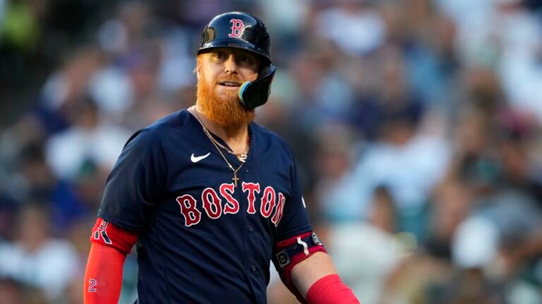 Justin Turner to wear number two for Red Sox