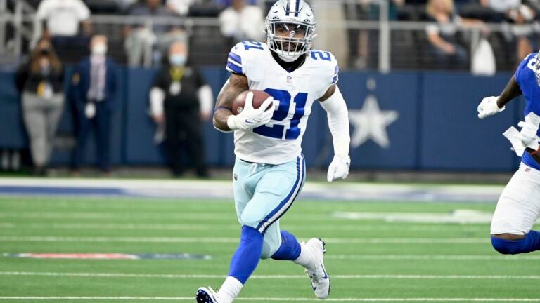 Patriots sign ex-Cowboys running back Ezekiel Elliott to 1-year