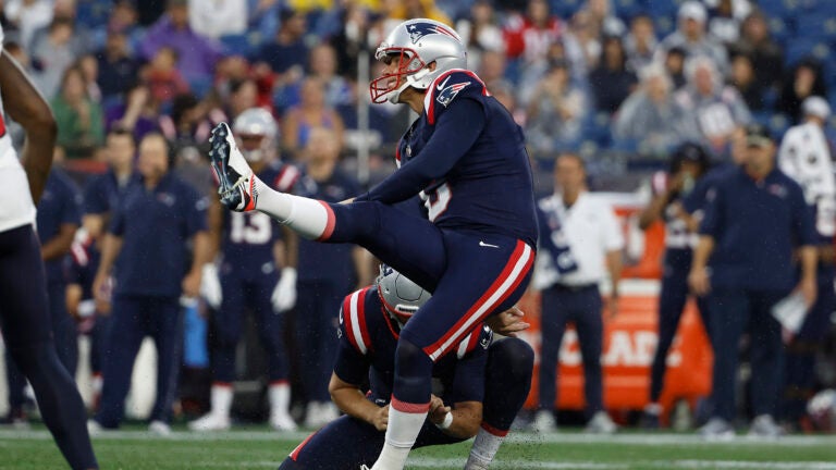 Patriots Training Camp Battle: Nick Folk vs Chad Ryland