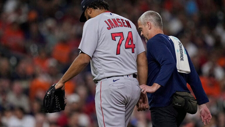 Red Sox closer Kenley Jansen 'wanted to cry' when Alex Cora