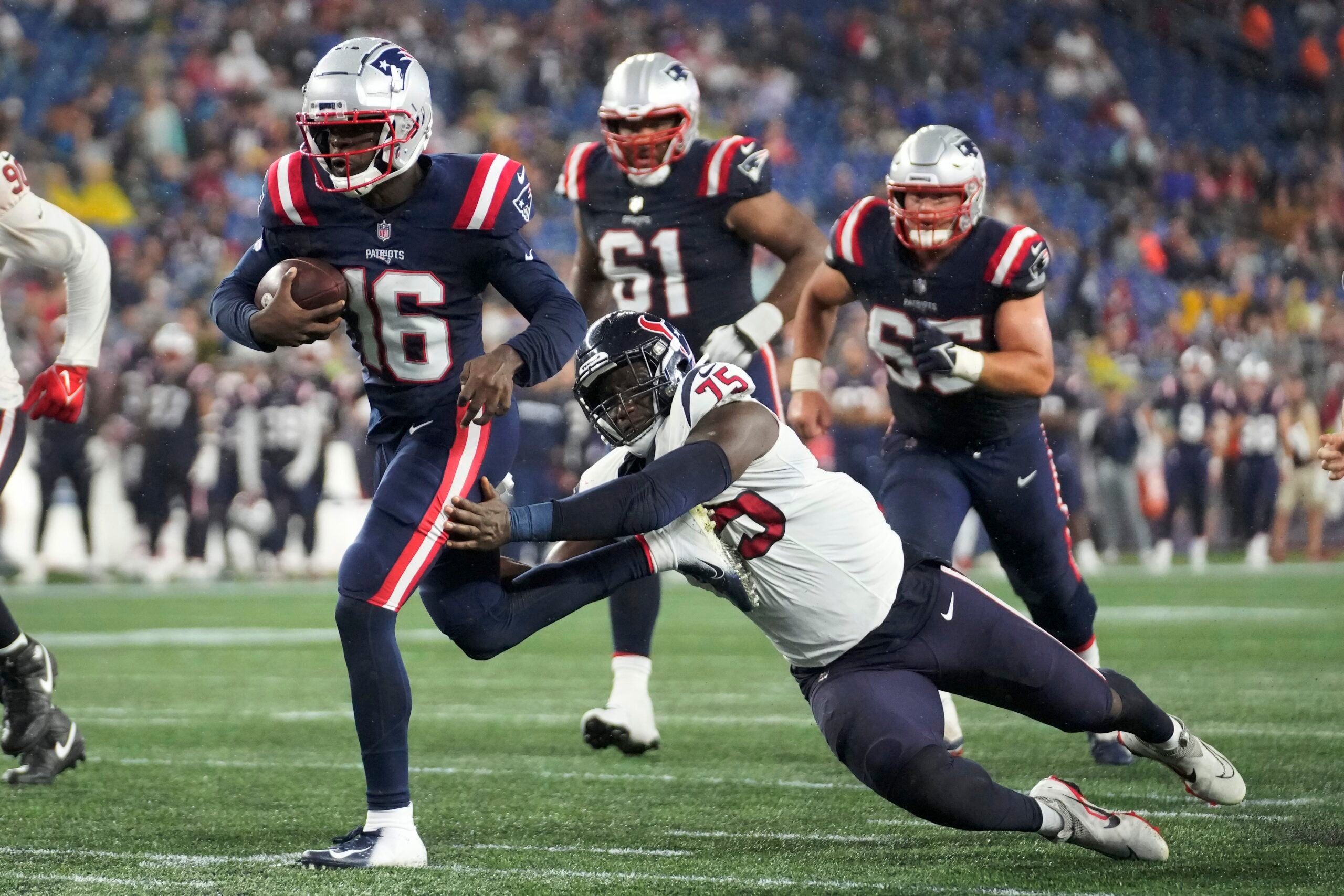 Bill Belichick praised Kayshon Boutte ahead of cutdown day